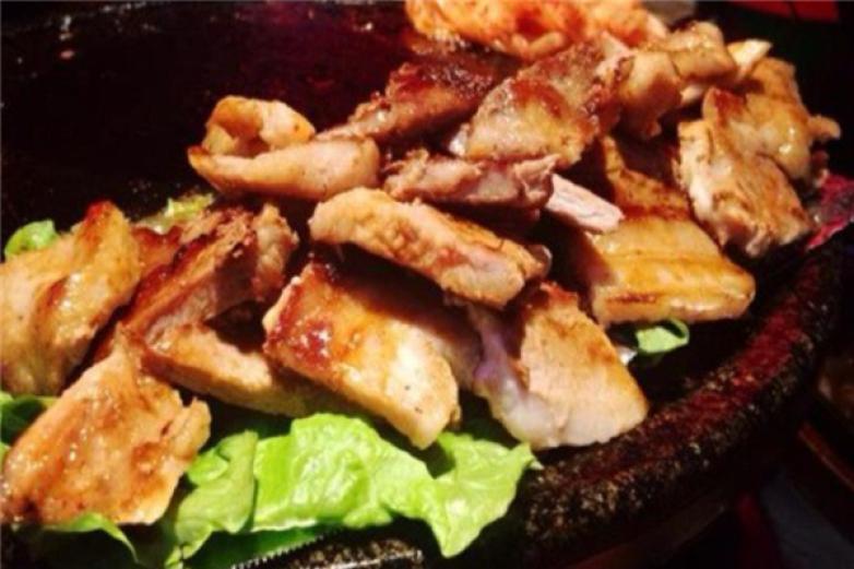 小猪猪烧烤加盟