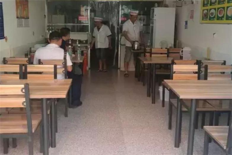 周品味特色冒菜加盟