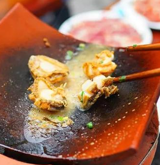 炉内瓦红泥烧烤坊