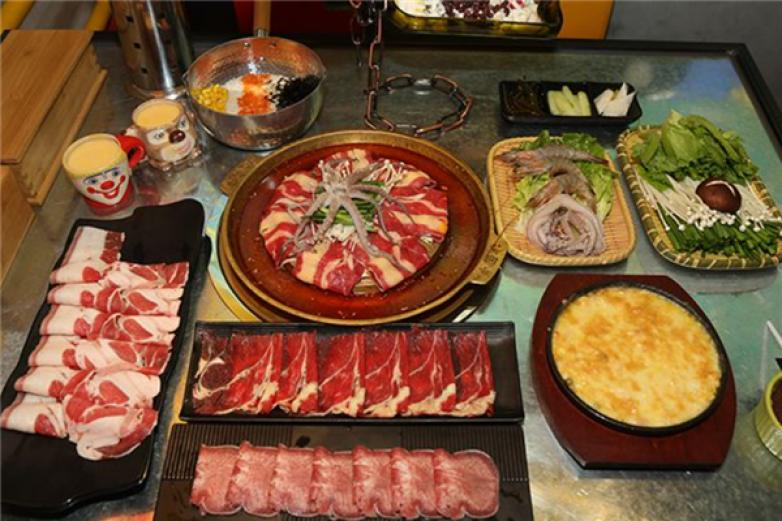 小猛牛水煎肉烧烤加盟