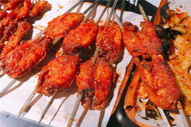 笑场情绪小烤加盟