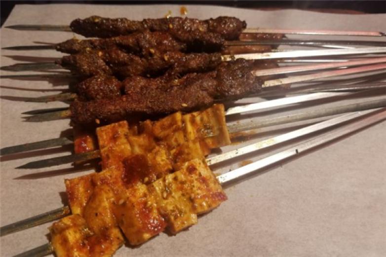 笑场情绪小烤加盟