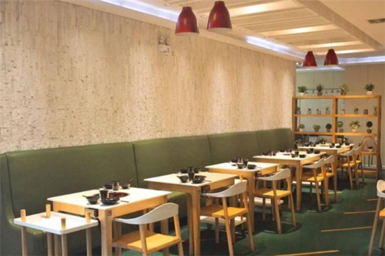 溜溜溜焖锅加盟