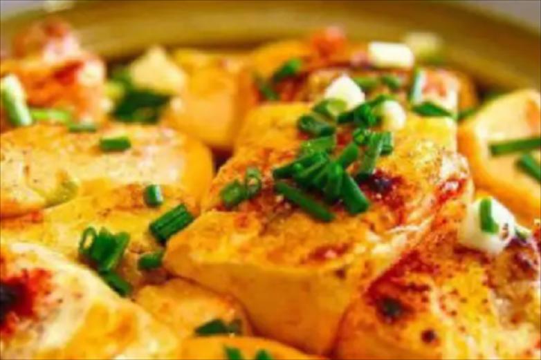 辣吃.炭火蛙锅加盟