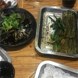 阿木木炭火烧烤