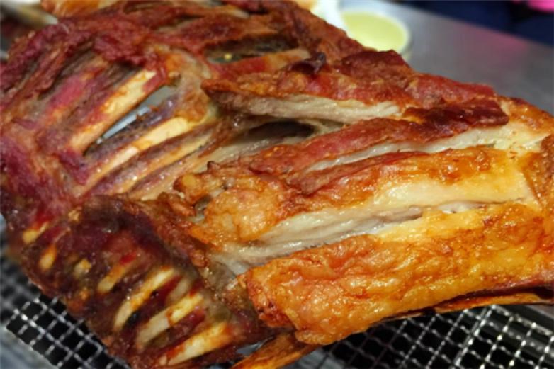 韩鱼客烧烤加盟