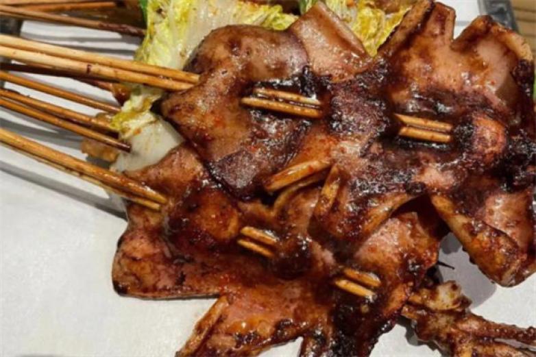 大嘴鱿鱿烧烤加盟