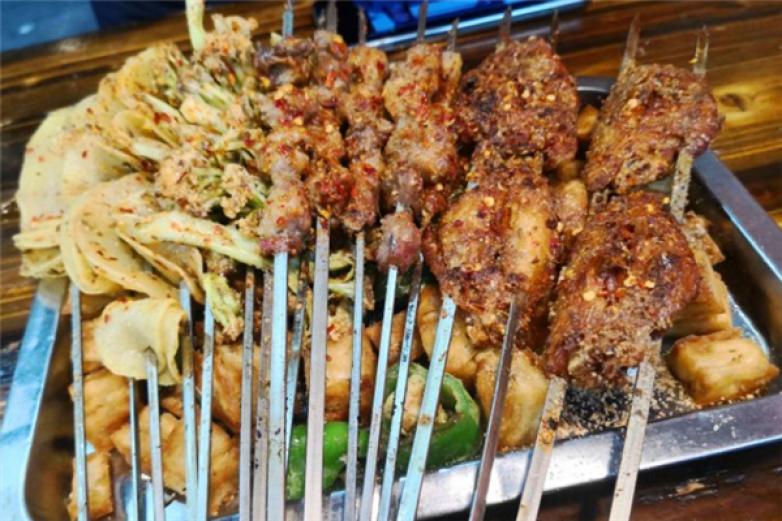 二把手烤小串加盟