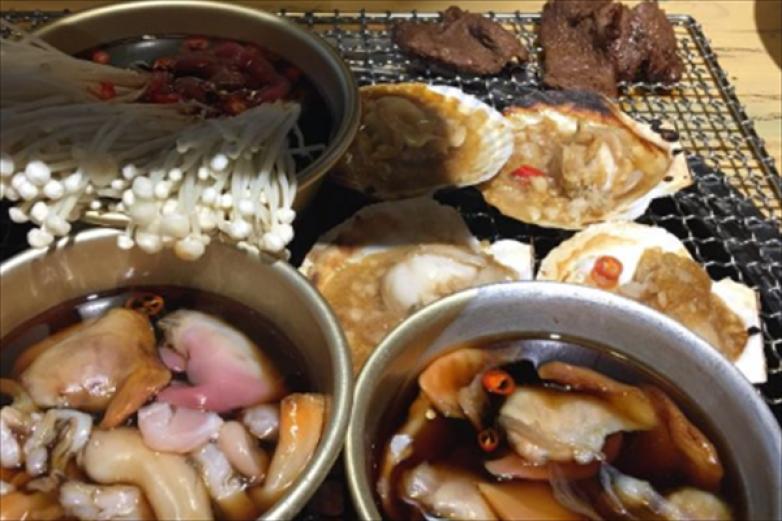 釜御山铁桶海鲜烧烤小吃加盟