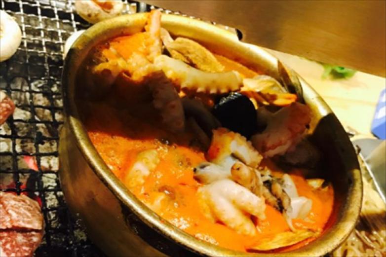 釜御山铁桶海鲜烧烤小吃加盟