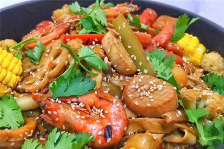 金圣源麻辣香锅加盟