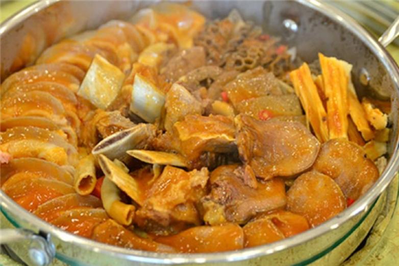 骨焖道小焖锅加盟