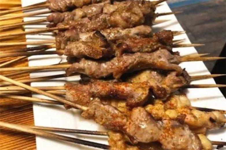 享乐吧椰子鸡烧烤加盟