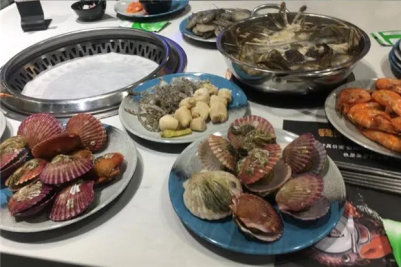 利川家自助海鲜烤肉加盟