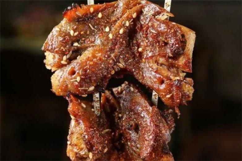 啃一手烤鸡架加盟