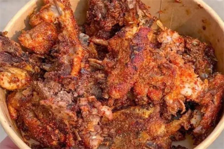 啃一手烤鸡架加盟