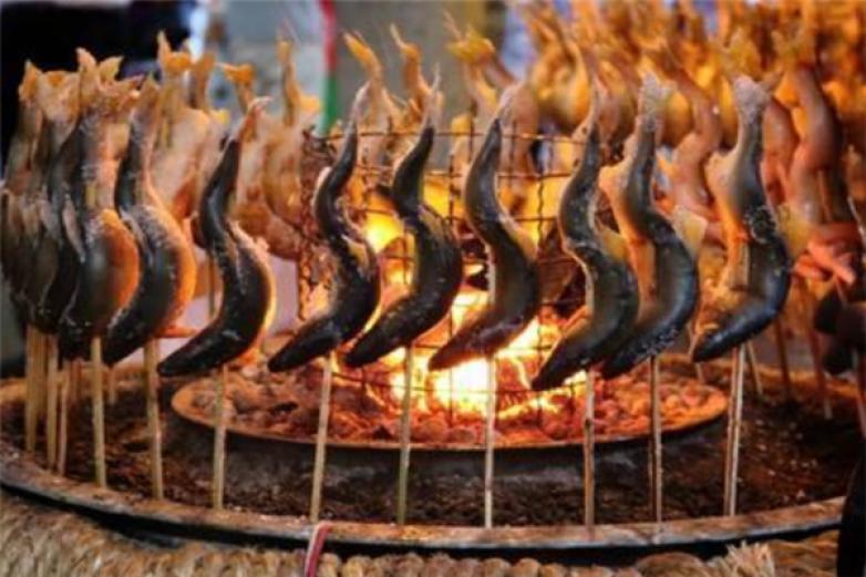 炭匠炉端烧酒加盟