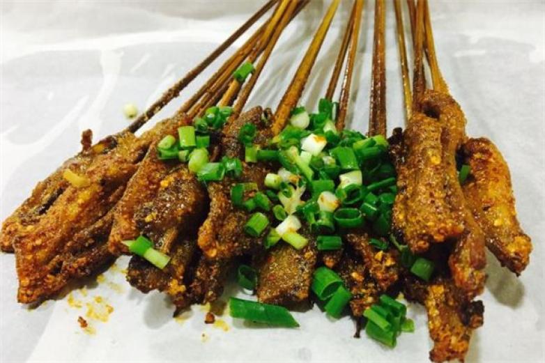 老爹烧烤店加盟