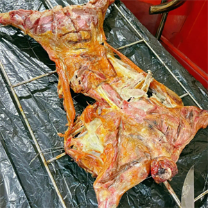 普天烤全羊烧烤