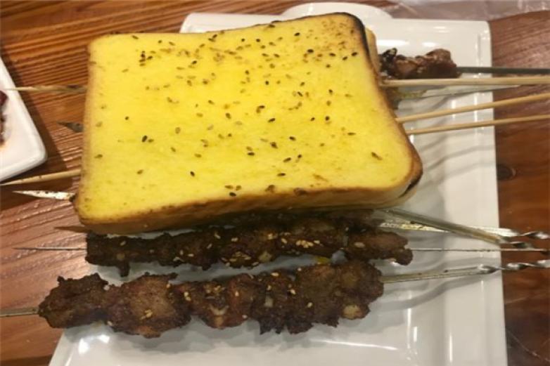 小胖猪烤骨头加盟