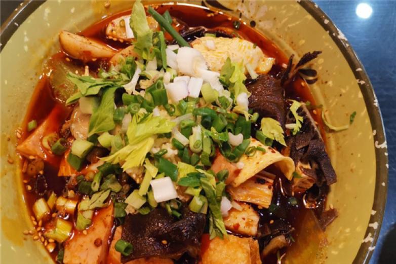 冒里求师冒菜加盟