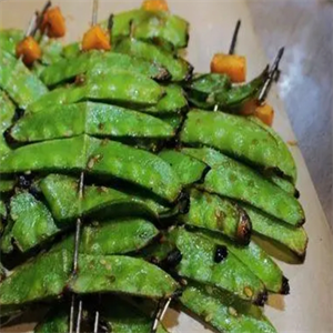 野烤滋滋绿色烧烤