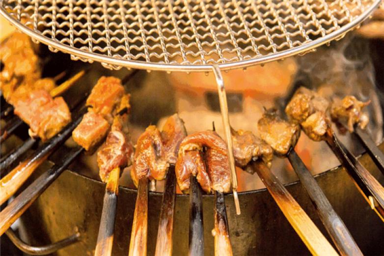 肉肉撸串烧烤加盟