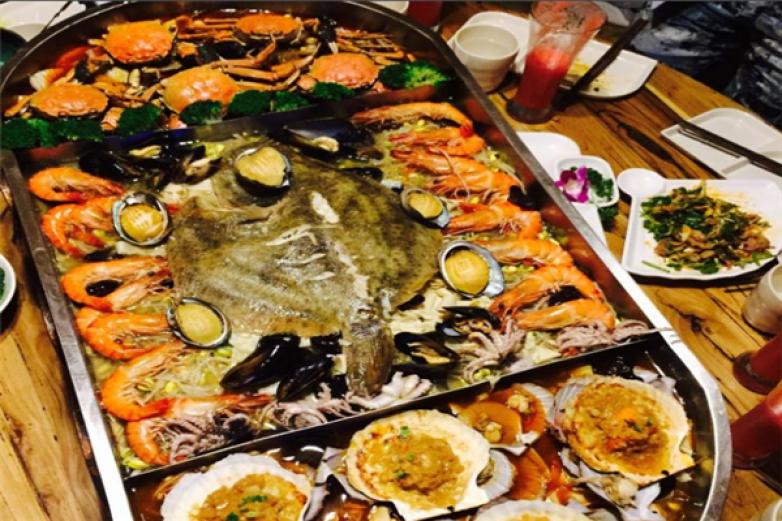 龙腾海鲜烧烤加盟