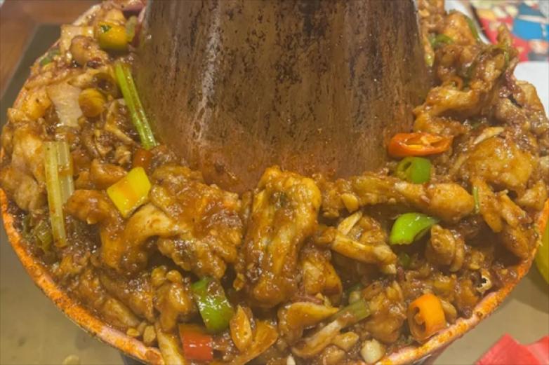 蛙先知炭烤牛蛙加盟