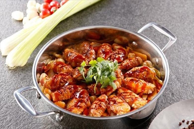 雄陶脆鱼焖锅加盟