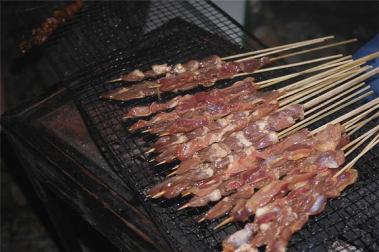 真康自助乐烤烧烤加盟