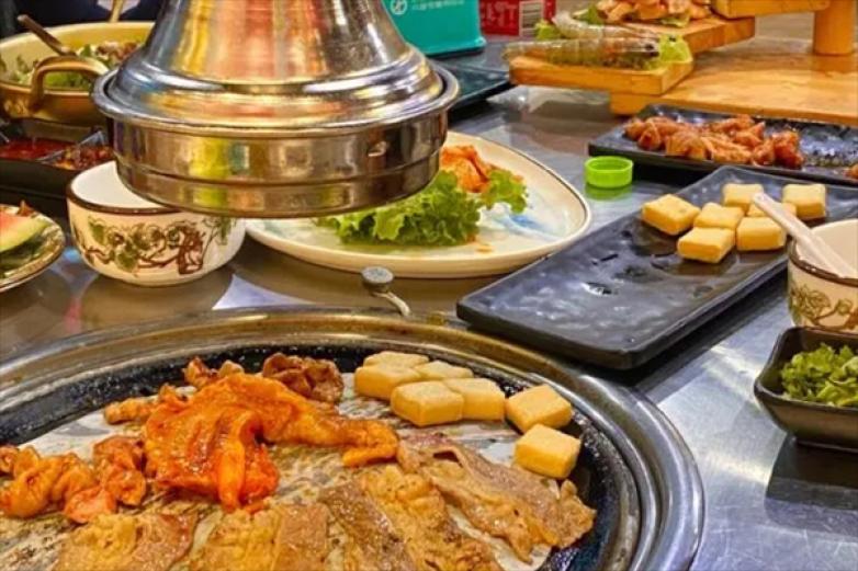 依佐拉烤肉加盟