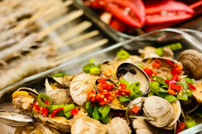 名记海鲜烧烤加盟