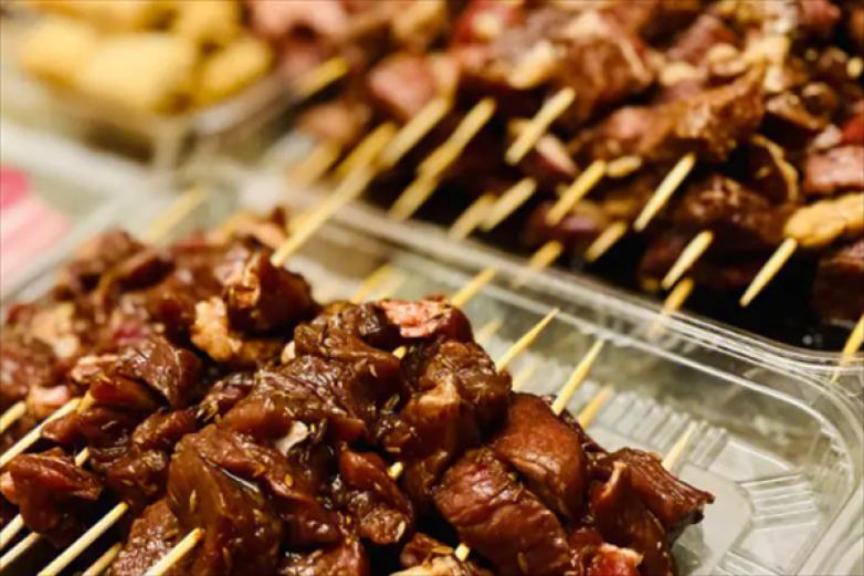 名记海鲜烧烤加盟