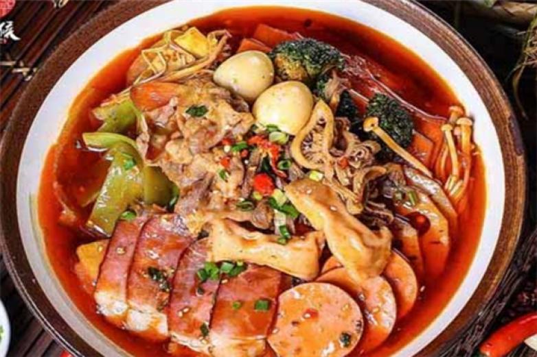 川渝老寨子冒菜加盟