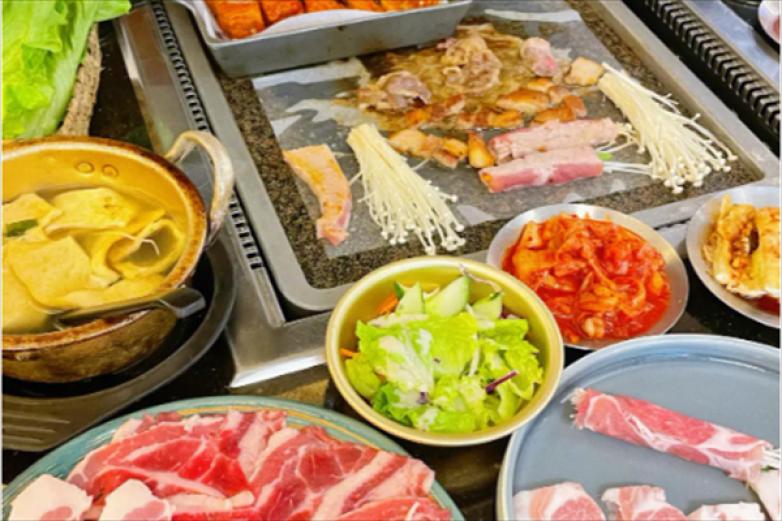 禾禾睦石板烤肉加盟