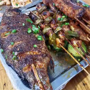 三十三年不夜烧烤