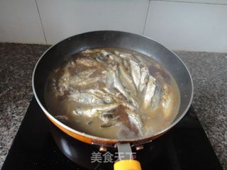 家常小鱼冻的做法步骤：6
