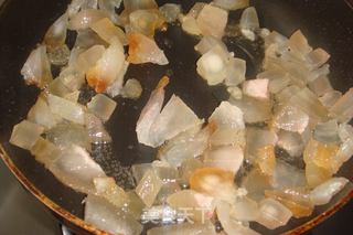 用腊肉熬的猪油【腊味猪油】的做法步骤：4