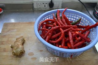 厨房必备-【自制甜辣酱】的做法步骤：1