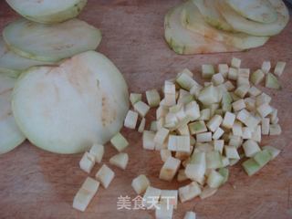 南北结合版～肉末茄子炸酱面的做法步骤：1
