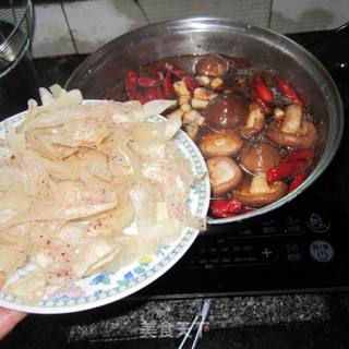羊肉芋片香锅的做法步骤：14