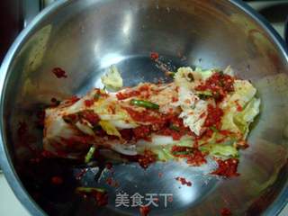 如何制作出好吃的“辣白菜”？的做法步骤：14