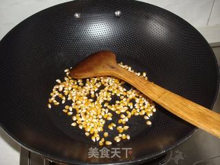 超简单的自制爆米花的做法步骤：2