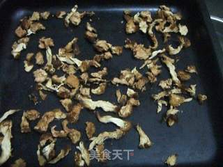 自制猴头菇粉的做法步骤：7