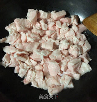 中餐好食材——炼猪油的方法（详细步骤版）的做法步骤：4