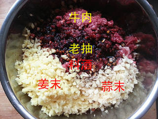 牛肉花生酱的做法步骤：1