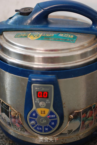 絲絲香濃黃金肉鬆的做法步骤：3