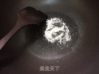自制椒盐的做法步骤：4