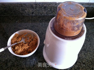 自制浓稠无添加花生酱的做法步骤：3